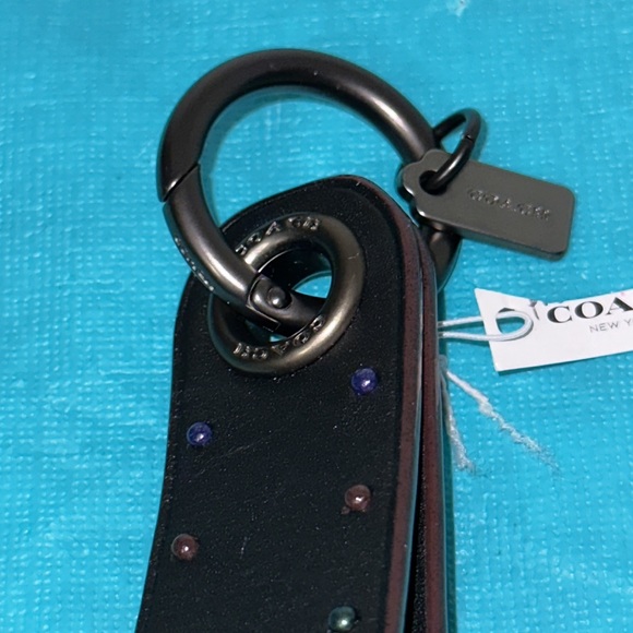 NWT Coach Loop KeyFob - Picture 3 of 8
